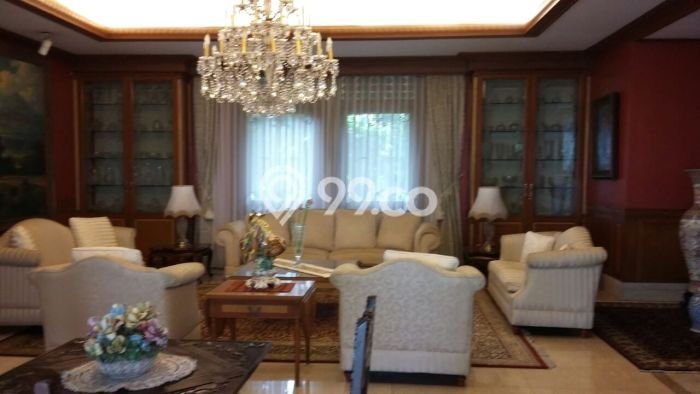 Jual Rumah 6 KT di Pondok Indah, Jakarta Selatan - Luas Tanah 2050m² Jual Rumah 6 KT di Pondok Indah, Jakarta Selatan - Luas Tanah 2050m²
