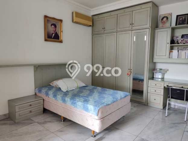 Rumah Mewah dengan Luas Tanah 378m² di Kawasan Elite Puri Indah, Jakarta Barat Rumah Mewah dengan Luas Tanah 378m² di Kawasan Elite Puri Indah, Jakarta Barat