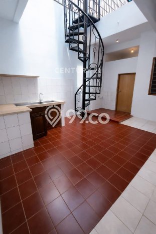Disewakan! Rumah 3 Kamar Tidur &
2 Kamar Mandi di Kayu Putih, Jakarta Timur Disewakan! Rumah 3 Kamar Tidur &
2 Kamar Mandi di Kayu Putih, Jakarta Timur