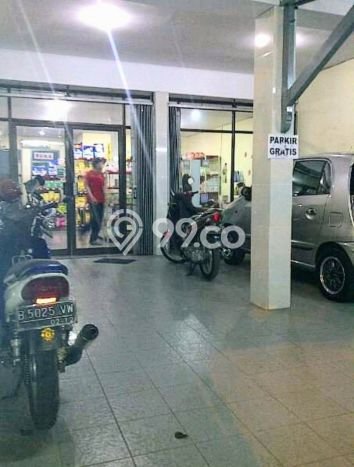 Ruko Dijual di Prime Area Jakarta Timur Luas 117m2 Ruko Dijual di Prime Area Jakarta Timur Luas 117m2