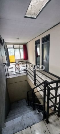 Ruko Dijual di Prime Area Jakarta Timur Luas 117m2 Ruko Dijual di Prime Area Jakarta Timur Luas 117m2