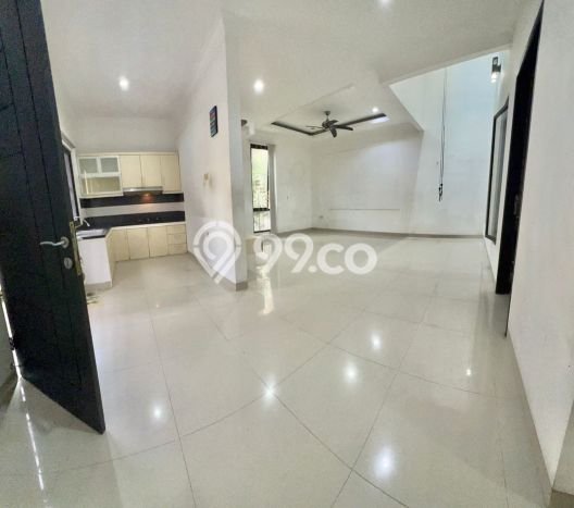 Dijual Hunian Rumah Terawat 3 KT di Pisangan Lama, Jakarta Timur Dijual Hunian Rumah Terawat 3 KT di Pisangan Lama, Jakarta Timur