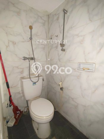 Unit Ruko disewakan di Cempaka Putih Jakarta Pusat dengan LT 150m2 / LB 450m2 Unit Ruko disewakan di Cempaka Putih Jakarta Pusat dengan LT 150m2 / LB 450m2