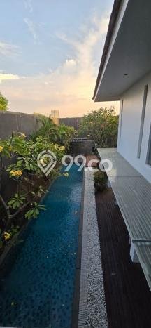 Lokasi terbaik! Rumah siap huni disewakan di Wiyung LB 550m2 Lokasi terbaik! Rumah siap huni disewakan di Wiyung LB 550m2