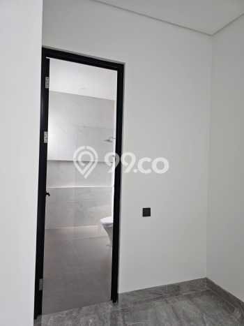 For Sale! Premium House LT 240m2 Desain Modern di Citraland For Sale! Premium House LT 240m2 Desain Modern di Citraland