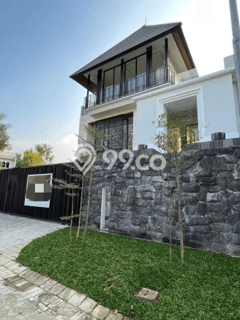 Rumah Asri area Pakuwon Indah, Akses ke Pakuwon Indah, Surabaya, Surabaya - LT 228m2m² Rumah Asri area Pakuwon Indah, Akses ke Pakuwon Indah, Surabaya, Surabaya - LT 228m2m²