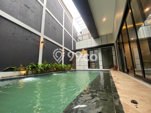For Sale! Luxury House LT 267m2 Desain Elegan di Sektor 9-Bintaro For Sale! Luxury House LT 267m2 Desain Elegan di Sektor 9-Bintaro