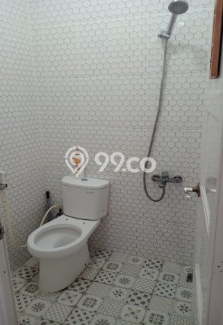 Rumah Modern 2 KT di Sektor 9-Bintaro Tangerang Selatan Unfurnished Rumah Modern 2 KT di Sektor 9-Bintaro Tangerang Selatan Unfurnished