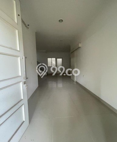 Dijual Rumah 4 Kamar Lokasi Ideal Nyaman dan Strategis di Serpong Dijual Rumah 4 Kamar Lokasi Ideal Nyaman dan Strategis di Serpong