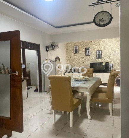 Jual Rumah Eksklusif 4 KT di Bintaro, Tangerang Selatan Jual Rumah Eksklusif 4 KT di Bintaro, Tangerang Selatan