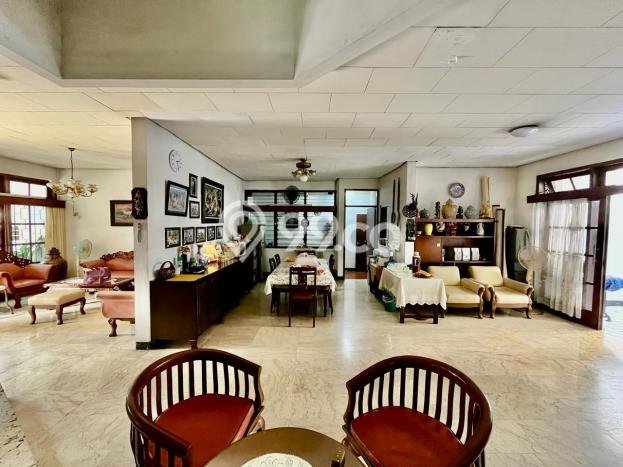 Dijual Rumah Mewah Elegan Dengan View Eksklusif di Sektor 2 - Bintaro, Jakarta Selatan Dijual Rumah Mewah Elegan Dengan View Eksklusif di Sektor 2 - Bintaro, Jakarta Selatan