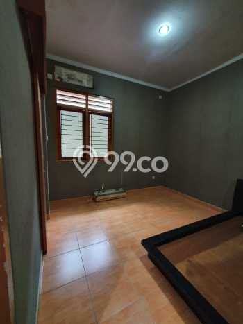 Rumah Modern Cantik 5 KT Bisa Langsung Pindah di Pondok Aren Rumah Modern Cantik 5 KT Bisa Langsung Pindah di Pondok Aren