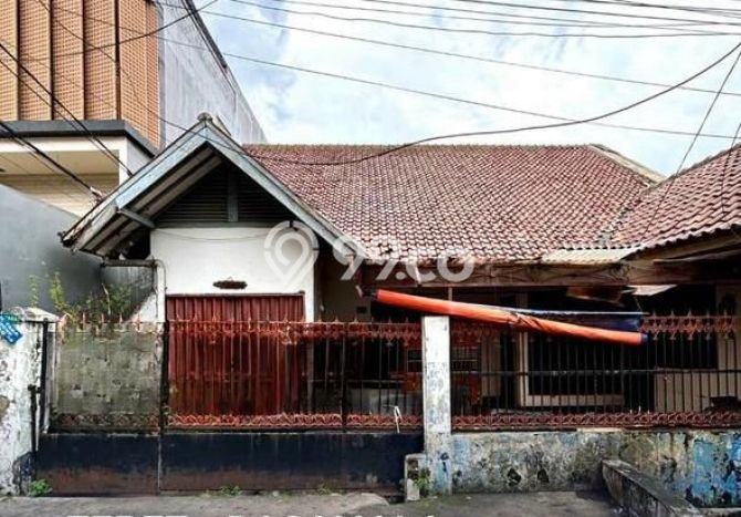 Rumah 4 KT 3 KM One Gate System di Menteng Dalam, Jakarta Selatan Rumah 4 KT 3 KM One Gate System di Menteng Dalam, Jakarta Selatan
