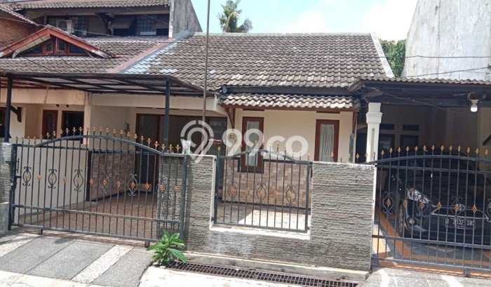 Jual Rumah Eksklusif 4 KT di Pondok Ranji, Tangerang Selatan Jual Rumah Eksklusif 4 KT di Pondok Ranji, Tangerang Selatan