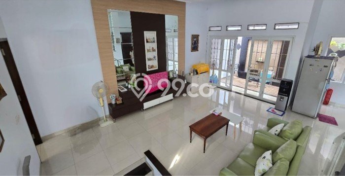Dijual Rumah Luas Elegan Dengan View Cantik di BSD Puspita Loka, Tangerang Dijual Rumah Luas Elegan Dengan View Cantik di BSD Puspita Loka, Tangerang