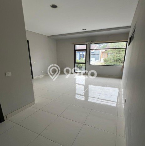 Rumah Luxury Modern Tanpa Renovasi di BSD Foresta Tangerang Rumah Luxury Modern Tanpa Renovasi di BSD Foresta Tangerang