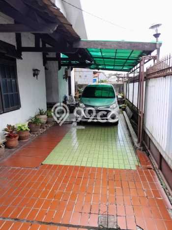 Rumah Luxury Modern Siap Huni di Tanah Kusir Jakarta Selatan Rumah Luxury Modern Siap Huni di Tanah Kusir Jakarta Selatan