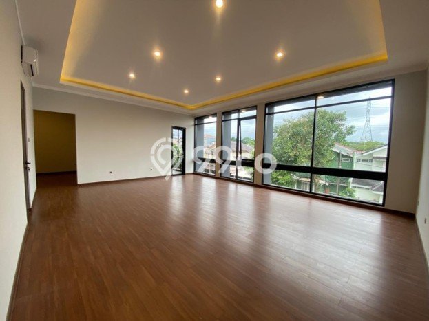 For Sale! Luxury House LT 267m2 Desain Elegan di Sektor 9-Bintaro For Sale! Luxury House LT 267m2 Desain Elegan di Sektor 9-Bintaro