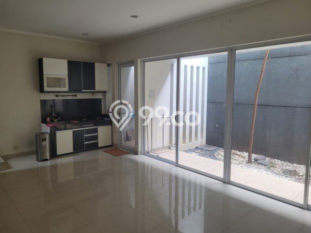 Hunian Elit LB 120m2 Siap Pakai Desain Elegan di Sektor 7-Bintaro, Tangerang Selatan Hunian Elit LB 120m2 Siap Pakai Desain Elegan di Sektor 7-Bintaro, Tangerang Selatan