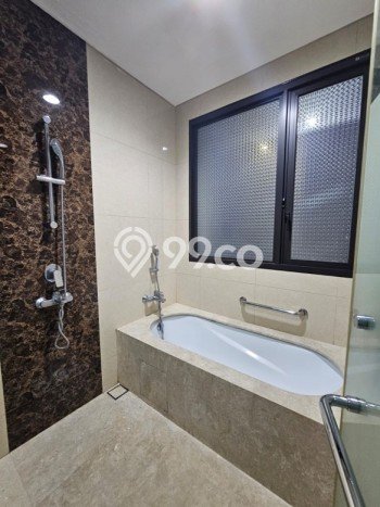 Dijual Rumah Luas Megah Dengan View Cantik di BSD City, Tangerang Dijual Rumah Luas Megah Dengan View Cantik di BSD City, Tangerang