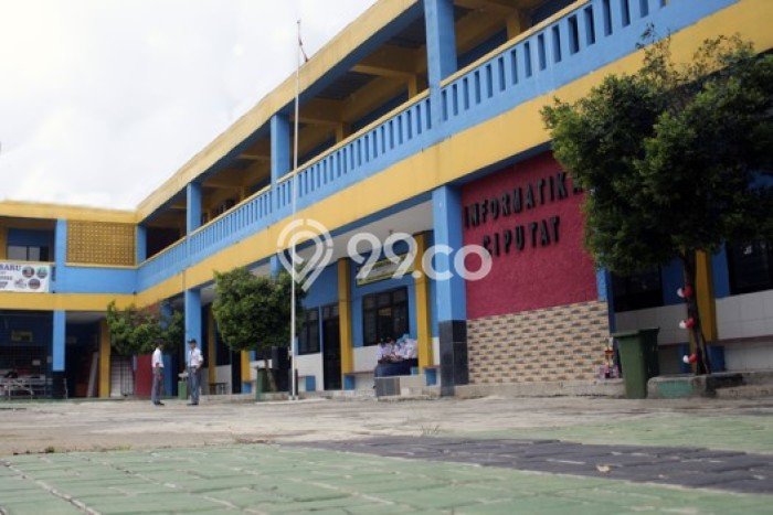 Rumah Strategis Minimalis Lb 100m2 di Ciputat, Tangerang Selatan Rumah Strategis Minimalis Lb 100m2 di Ciputat, Tangerang Selatan