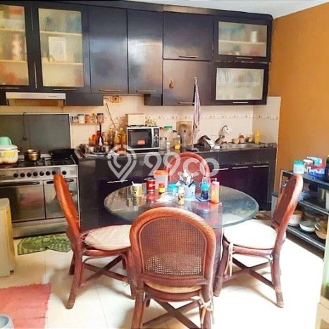 Rumah Luas Asri 3 KT Siap Pakai di Sektor 9-Bintaro Tangerang Selatan Rumah Luas Asri 3 KT Siap Pakai di Sektor 9-Bintaro Tangerang Selatan