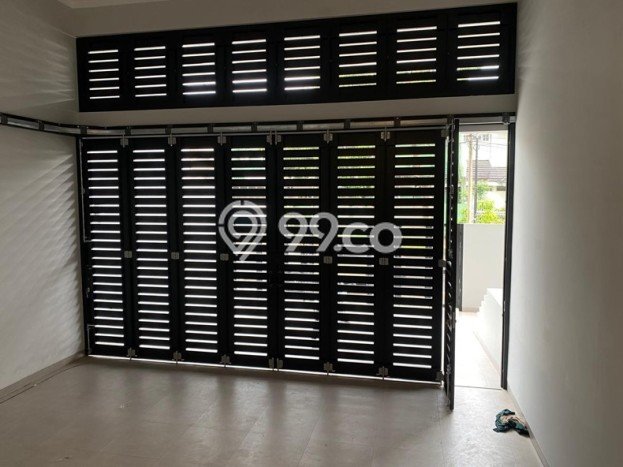 For Sale! Luxury House LT 267m2 Desain Elegan di Sektor 9-Bintaro For Sale! Luxury House LT 267m2 Desain Elegan di Sektor 9-Bintaro