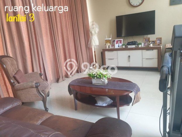 Ready to Use! Premium House LT 204m2 Desain Modern di Sektor 7-Bintaro Ready to Use! Premium House LT 204m2 Desain Modern di Sektor 7-Bintaro