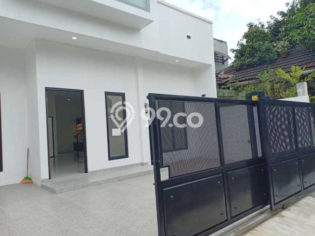Rumah Luxury Modern Tanpa Renovasi di BSD Kencana Loka Tangerang Rumah Luxury Modern Tanpa Renovasi di BSD Kencana Loka Tangerang