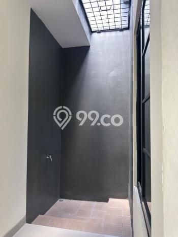 Rumah Modern 2 KT di BSD Nusaloka Tangerang Unfurnished Rumah Modern 2 KT di BSD Nusaloka Tangerang Unfurnished