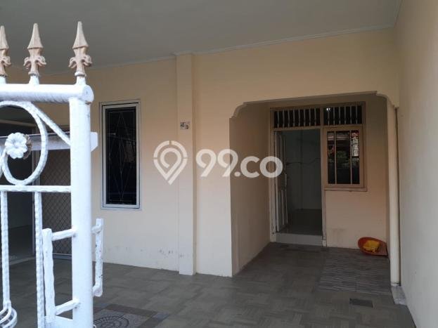 For Sale Rumah 5 Kamar Lokasi Ideal Nyaman dan Strategis di Pamulang For Sale Rumah 5 Kamar Lokasi Ideal Nyaman dan Strategis di Pamulang