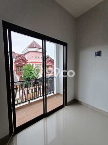 For Sale Rumah 3 Kamar Lokasi Ideal Bagus dan Strategis di Pamulang For Sale Rumah 3 Kamar Lokasi Ideal Bagus dan Strategis di Pamulang