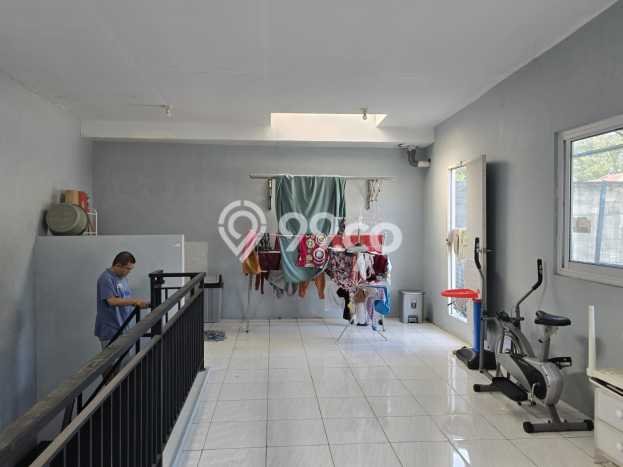 Ruko Bagus Dijual LB 150m2 Lokasi Strategis Tangerang Area Cocok untuk Berbisnis Ruko Bagus Dijual LB 150m2 Lokasi Strategis Tangerang Area Cocok untuk Berbisnis