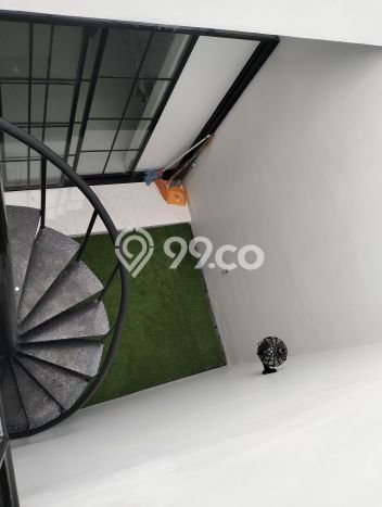Rumah Elit Modern Siap Huni di BSD Griya Loka Tangerang Rumah Elit Modern Siap Huni di BSD Griya Loka Tangerang