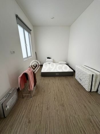 Siap Huni Hunian Elit 3 Kamar di Cipondoh Dekat ke Mana Saja Siap Huni Hunian Elit 3 Kamar di Cipondoh Dekat ke Mana Saja