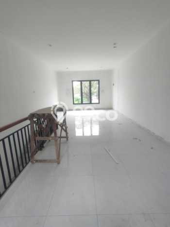 Unit Ruko Dijual di Ciledug Tangerang Luas Tanah 54m2, Luas Bangunan 90m2 Unit Ruko Dijual di Ciledug Tangerang Luas Tanah 54m2, Luas Bangunan 90m2