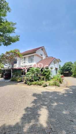 For Sale! Luxury House LT 168m2 Desain Elegan di Bintaro For Sale! Luxury House LT 168m2 Desain Elegan di Bintaro