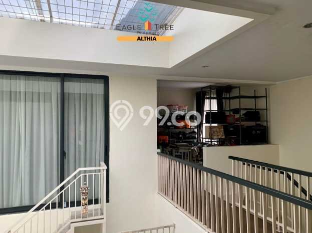 Jual Rumah Mewah Megah Dengan View Cantik di Bintaro, Tangerang Selatan Jual Rumah Mewah Megah Dengan View Cantik di Bintaro, Tangerang Selatan
