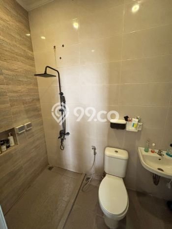 Rumah Minimalis 3 KT di Bintaro Tangerang Selatan Semi Furnished Rumah Minimalis 3 KT di Bintaro Tangerang Selatan Semi Furnished
