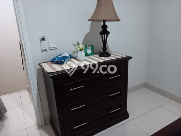Disewakan! Rumah 3 Kamar Tidur &
2 Kamar Mandi di BSD Eminent, Tangerang Disewakan! Rumah 3 Kamar Tidur &
2 Kamar Mandi di BSD Eminent, Tangerang