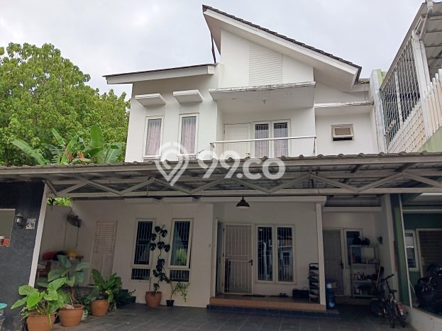 Jual Rumah Bagus Siap Huni LB 170m2 di Ciputat, Tangerang Selatan Jual Rumah Bagus Siap Huni LB 170m2 di Ciputat, Tangerang Selatan
