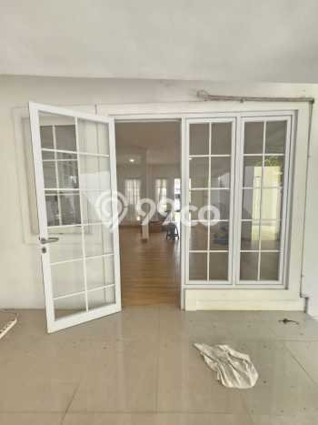 Disewakan Rumah Harga Terjangkau di BSD Tangerang Punya 2 Kamar Tidur Disewakan Rumah Harga Terjangkau di BSD Tangerang Punya 2 Kamar Tidur