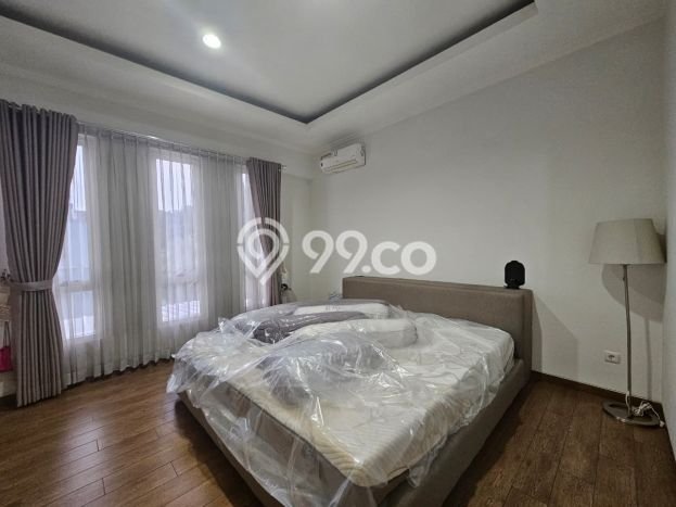 Disewakan! Rumah 4 Kamar Tidur &
3 Kamar Mandi di Alam Sutera, Tangerang Disewakan! Rumah 4 Kamar Tidur &
3 Kamar Mandi di Alam Sutera, Tangerang