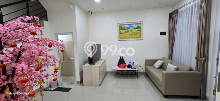 Jual Rumah Bagus Siap Huni LB 160m2 di Serpong, Tangerang Selatan Jual Rumah Bagus Siap Huni LB 160m2 di Serpong, Tangerang Selatan