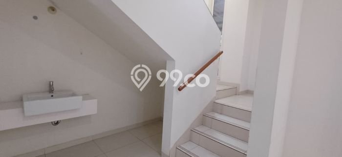 Dijual Rumah Mewah Megah Dengan View Eksklusif di Alam Sutera, Tangerang Dijual Rumah Mewah Megah Dengan View Eksklusif di Alam Sutera, Tangerang