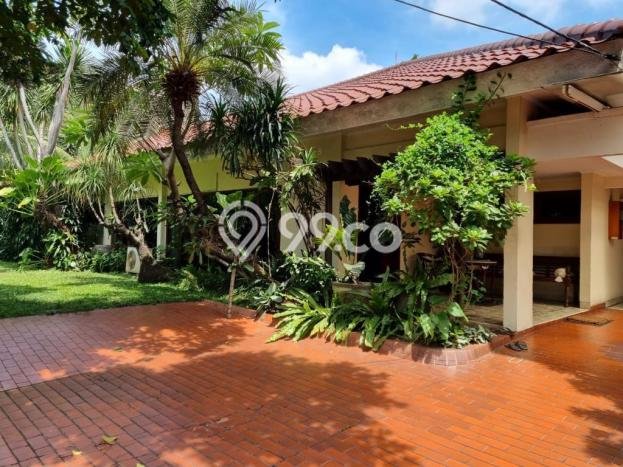 Dijual Rumah Premium dengan Fasilitas Sekitar Lengkap di Kebayoran Baru, Jakarta Selatan Dijual Rumah Premium dengan Fasilitas Sekitar Lengkap di Kebayoran Baru, Jakarta Selatan