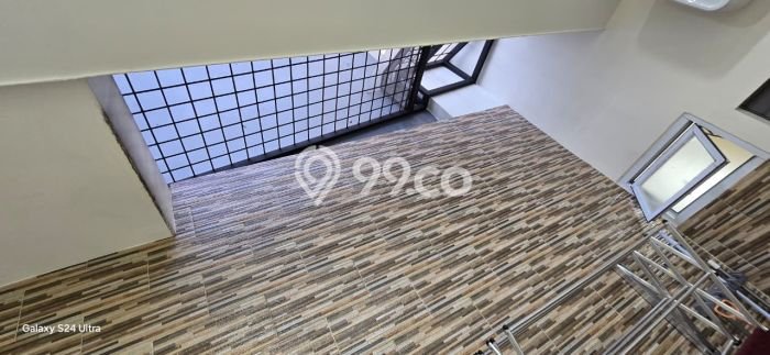 Jual Rumah Bagus Siap Huni LB 160m2 di Serpong, Tangerang Selatan Jual Rumah Bagus Siap Huni LB 160m2 di Serpong, Tangerang Selatan