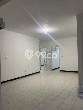 Dijual Hunian Rumah Nyaman 7 KT di Buah Batu, Bandung Dijual Hunian Rumah Nyaman 7 KT di Buah Batu, Bandung