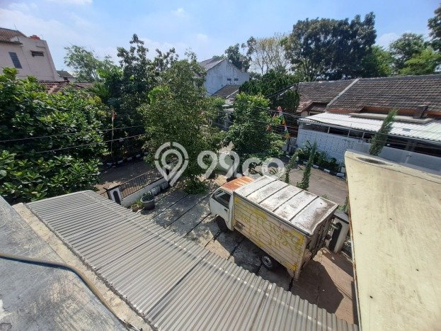 KESEMPATAN EMAS! Rumah di Antapani, Bandung, Luas 222m2m² Bangunan 80m2m² KESEMPATAN EMAS! Rumah di Antapani, Bandung, Luas 222m2m² Bangunan 80m2m²