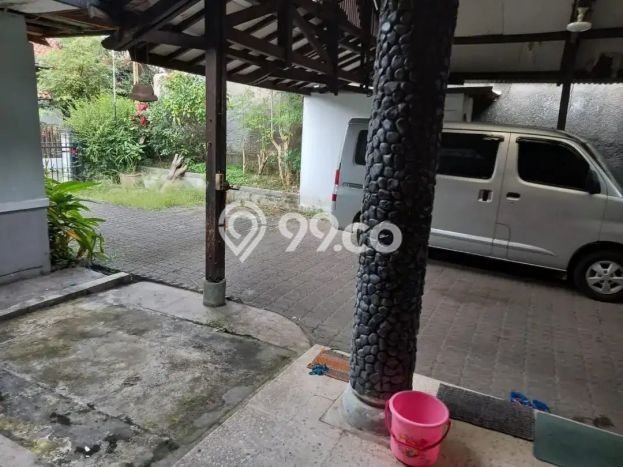 Kesempatan Investasi 5 Kamar Tidur dan 3 Kamar Mandi di Cigadung, Dekat Pusat Kota, Bandung Kesempatan Investasi 5 Kamar Tidur dan 3 Kamar Mandi di Cigadung, Dekat Pusat Kota, Bandung